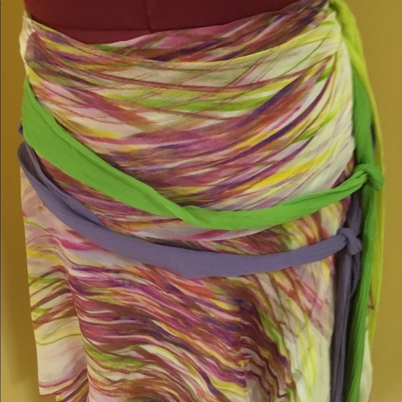 Diane Von Furstenberg Handkerchief Style wrap skirt  with coloured sashes NWT 🔴 - Picture 2 of 13